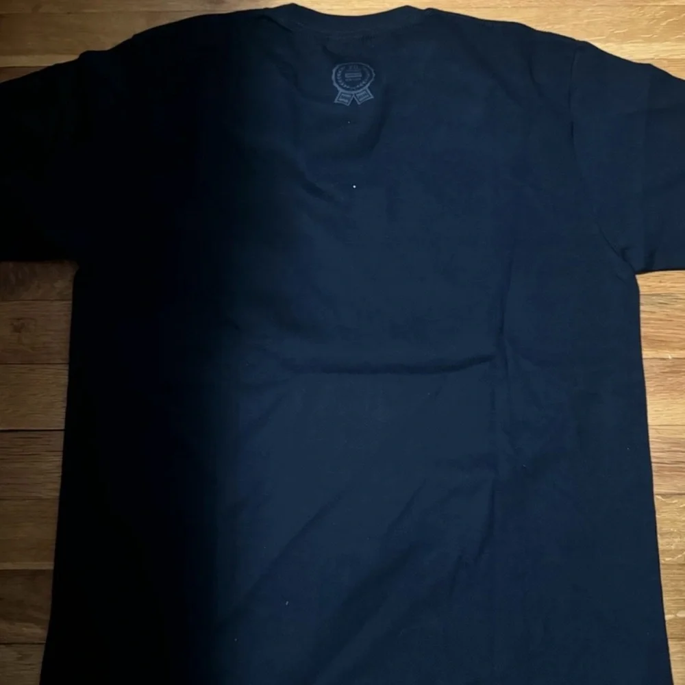 Supreme t shirt - Picture 3 of 4